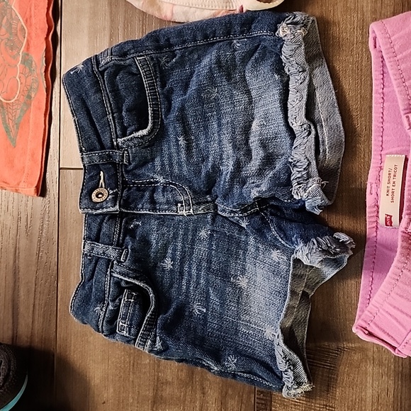 *4 Year Old Summer Lot* - Picture 5 of 11